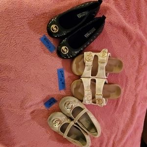 3 prs of girls shoes (lot)